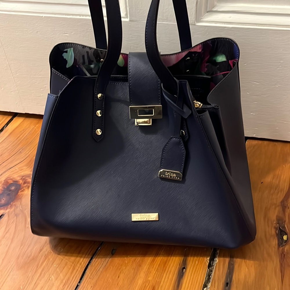 Trina New York - navy purse